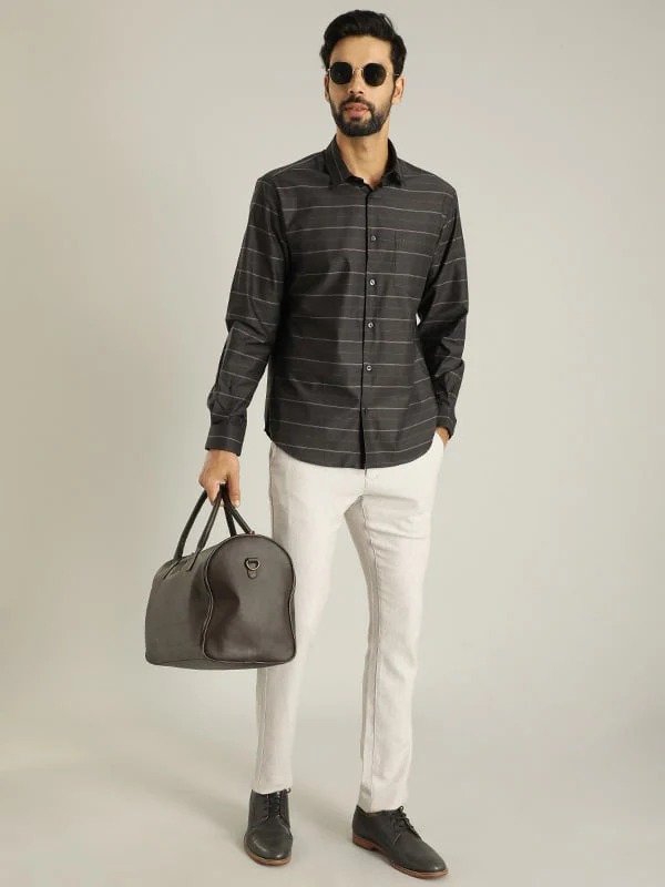 Indian Terrain Men's Slim Fit Full Sleeve Striped Black Shirt